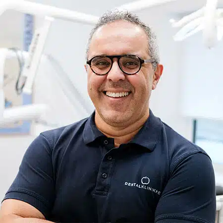 Hamid - tandlæge og klinikejer. Dentalklinikken Ballerup