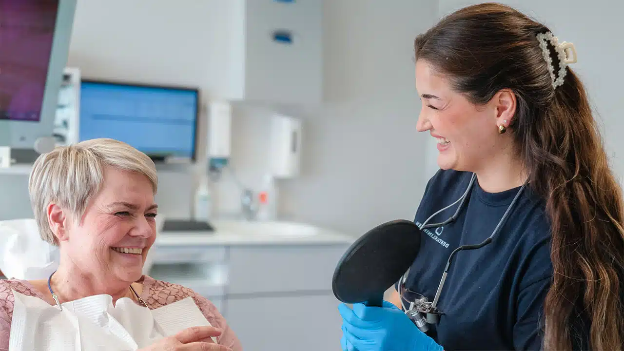 Dentalklinikken i Husum – din lokale tandlæge i Brønshøj-Husum med tryg og moderne tandbehandling.