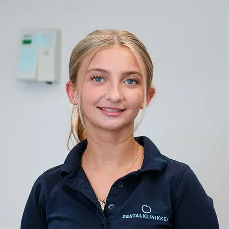 Elma – Klinikassistentelev i Husum